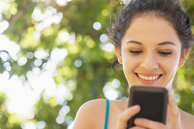 Ladies, Here&#8217;s What Guys Say They Hate Most About Your Texts