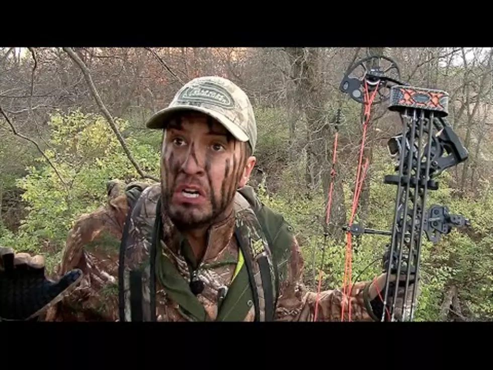 Luke Bryan and Jason Aldean Tackle Deer Hunting in Illinois [WATCH]