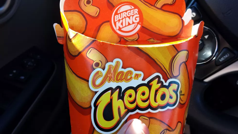 Mac N' Cheetos Taste Test