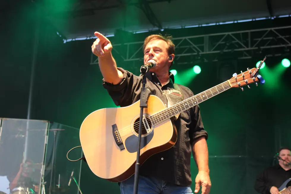 Sammy Kershaw, Lindsay Ell Bring Country Music to Rockford Town Fair