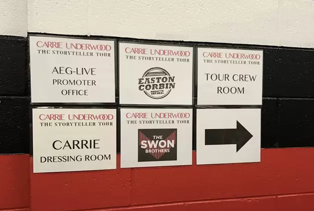 Here&#8217;s What We Saw Backstage At Carrie Underwood&#8217;s Rockford Concert