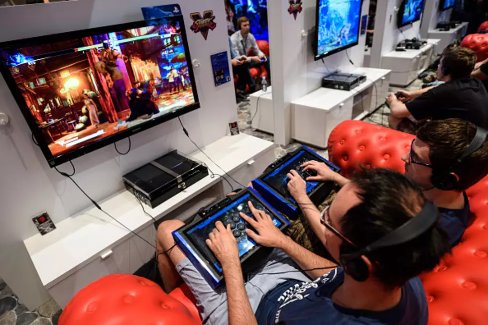 Illinois College To Offer &#8216;Video Game Playing&#8217; Scholarships