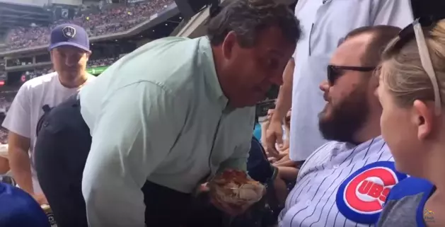 Cubs Fan Challenges New Jersey Governor to a MMA-Style Fight