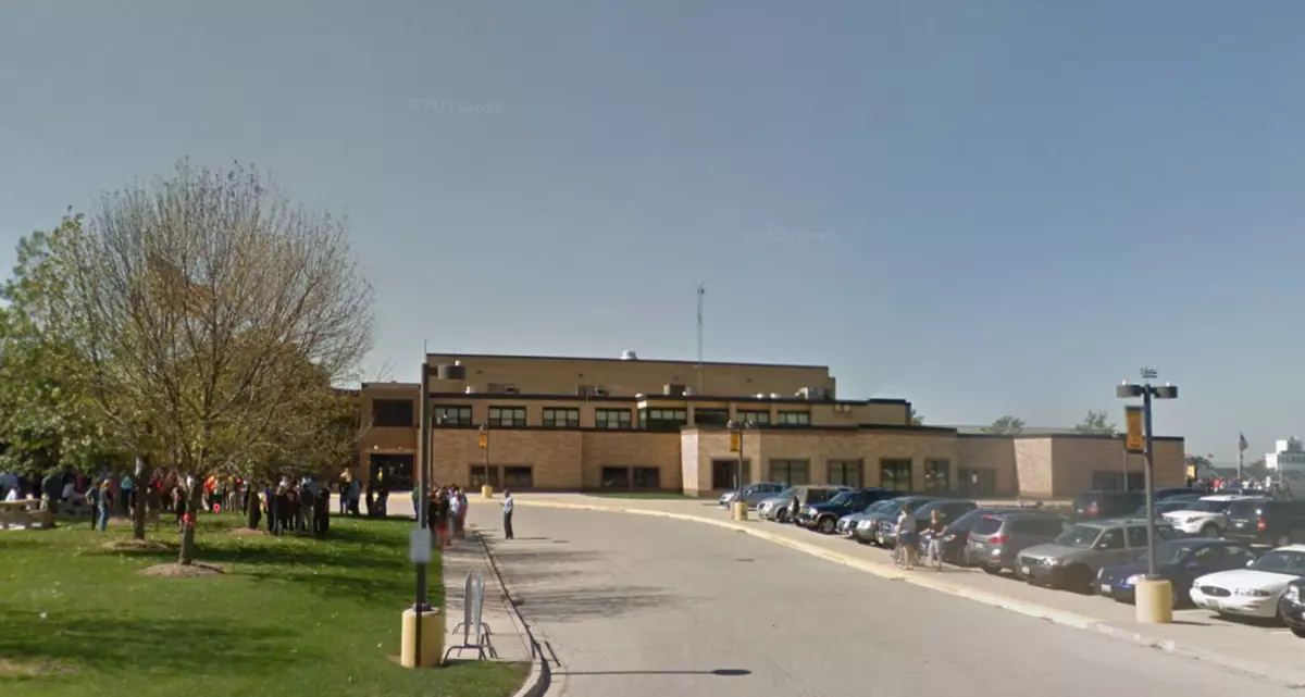 Police Find a Gun at Sycamore High School