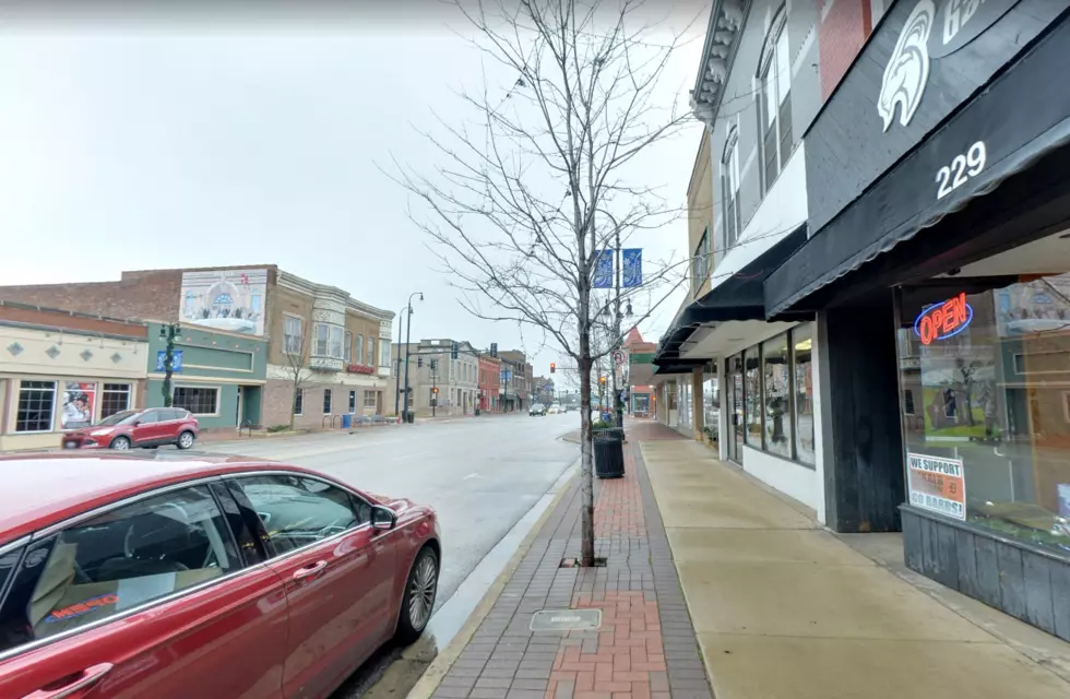 8 Northern Illinois Towns That Pay the Most Sales Tax