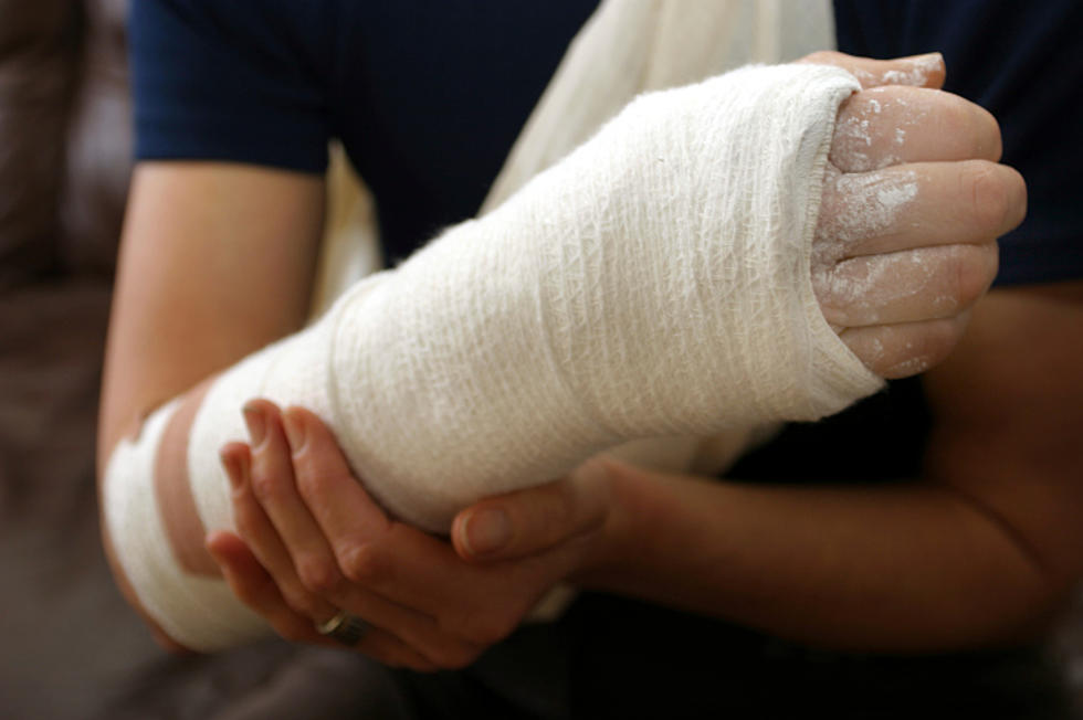 5 Things You Can't Do With A Broken Wrist