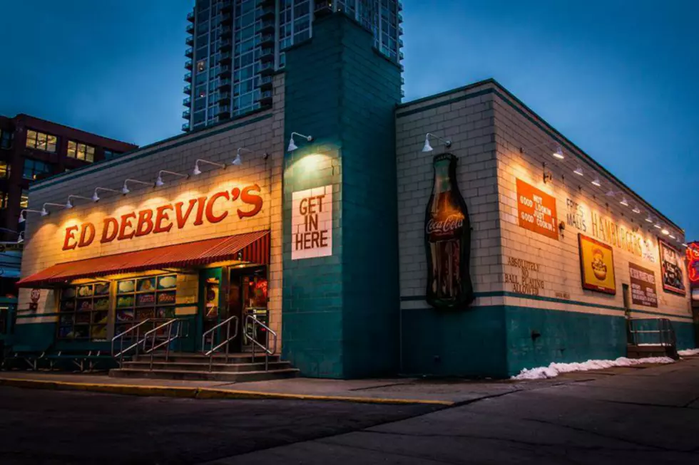 Rude Restaurant Ed Debevic’s Plans to Reopen In Chicago