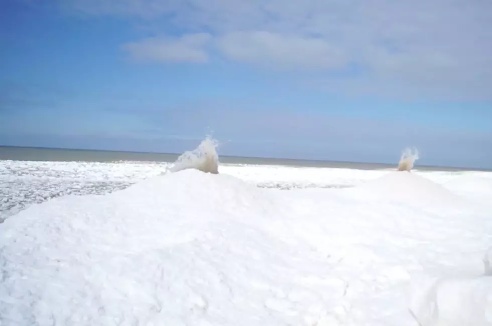 Ice Volcanoes On Lake Michigan Are a Real Thing