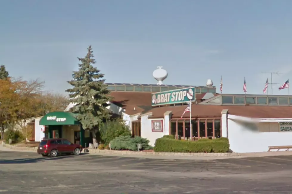 Kenosha&#8217;s Brat Stop Owner Comments on Illinois Residents in Her Restaurant