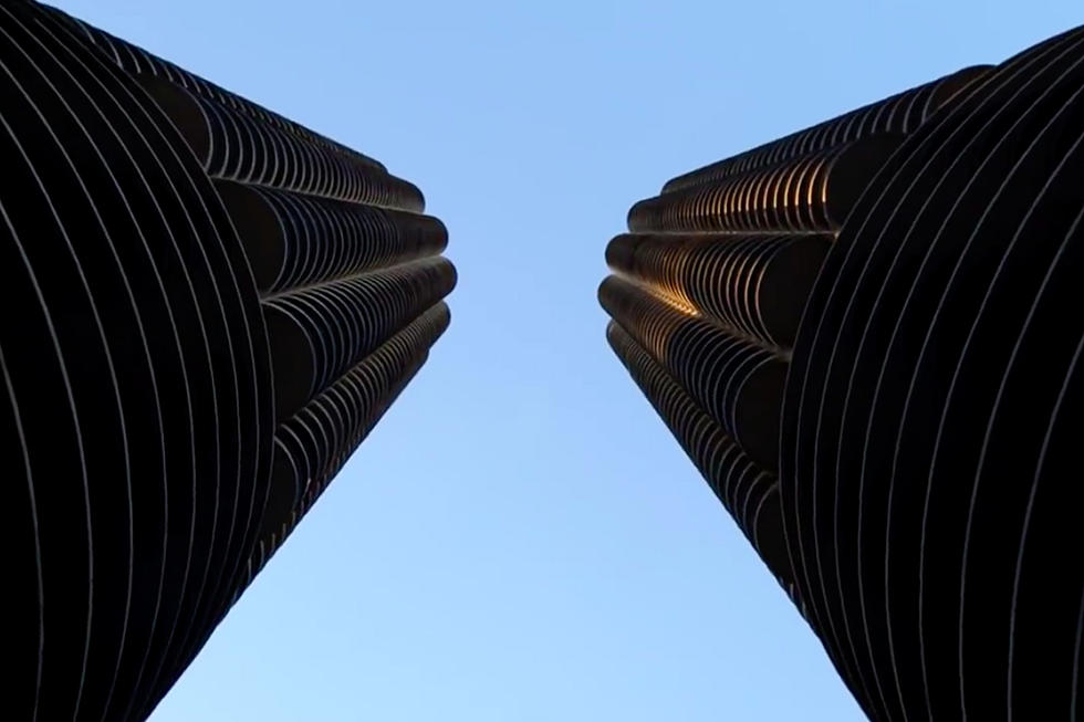Here&#8217;s Your Chance to Look Inside Chicago&#8217;s Wildly Unique Marina City, a.k.a. Corncob Towers