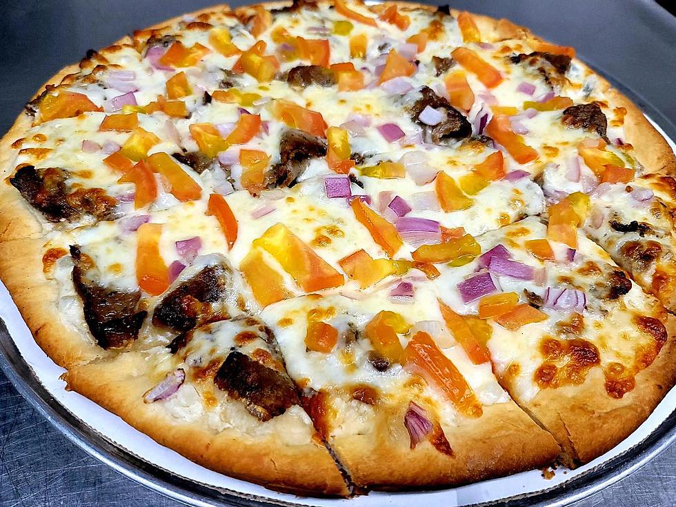 8 Great Pizza Places Near Rockford That You Should Try This Week