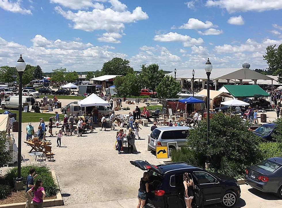 Did You Know the Midwest’s Best Flea Market Is Here in Illinois?