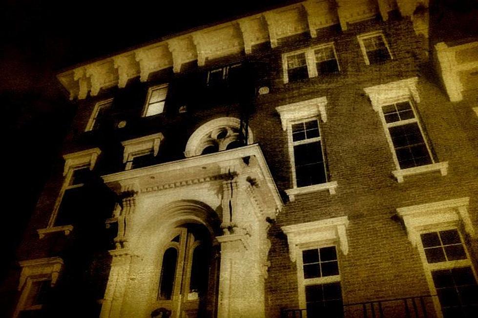 10 Illinois Ghost Tours That Guarantee to Scare Your Pants Off