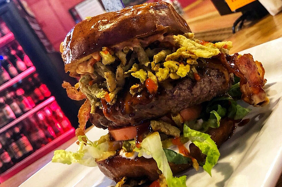 Illinois Burger Will Take Your Tastebuds To Hell and Back