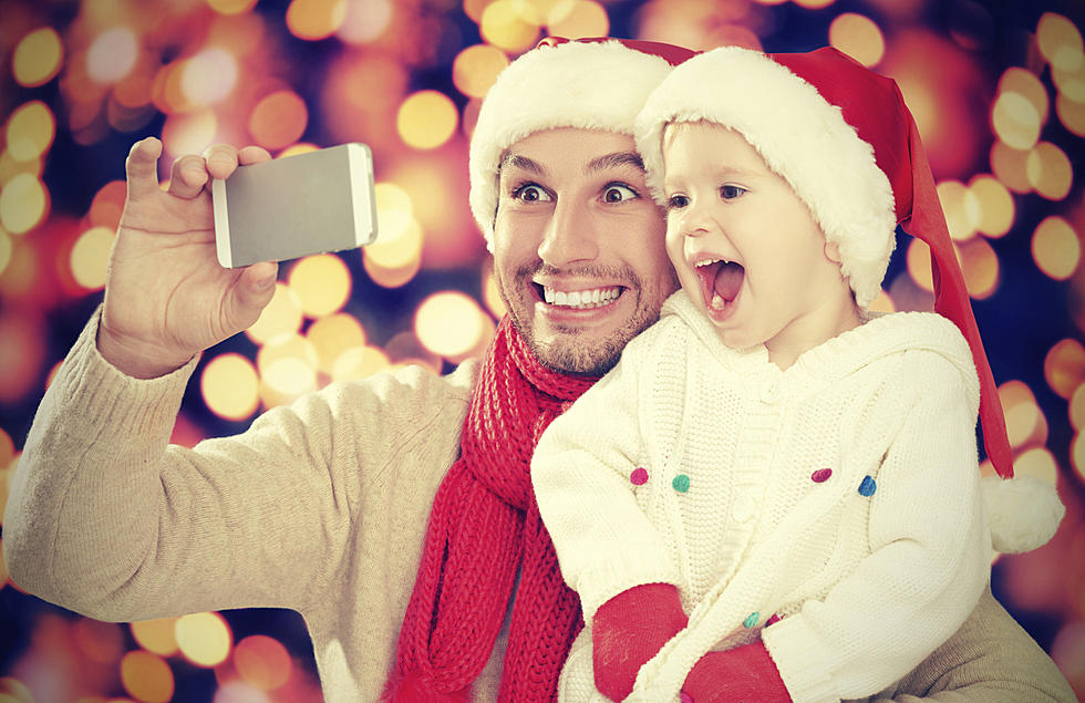 8 Small Town Illinois Holiday Events You Should Take Your Family to This Year