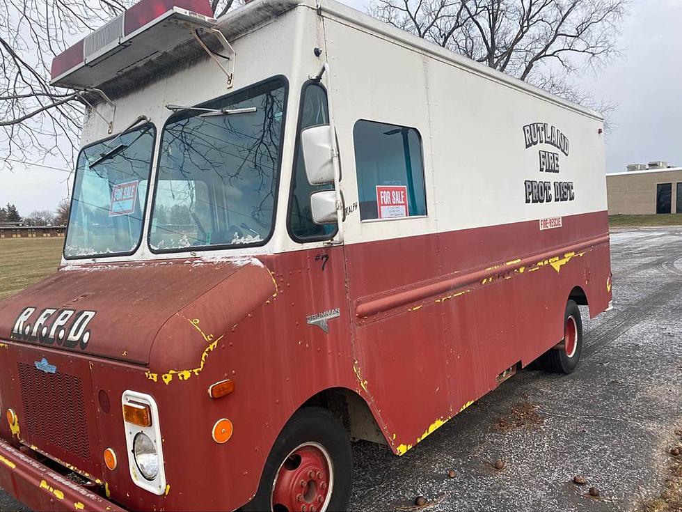 Vintage Fire Department Vehicle For Sale in Illinois