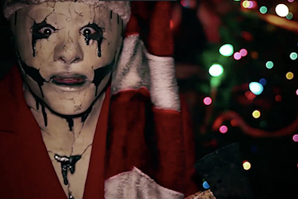 One of Illinois’ Scariest Haunted Houses Puts a Christmas Spin on Fear