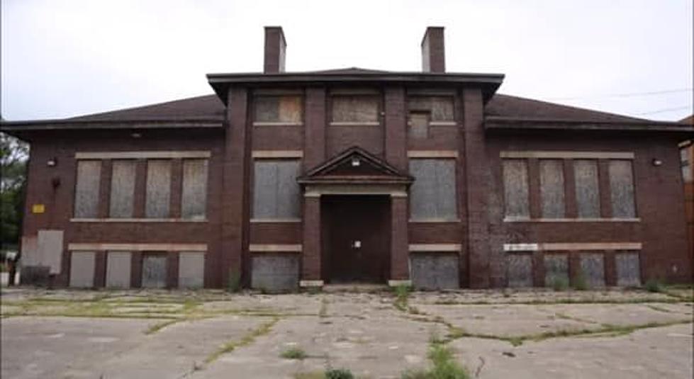 The Perfect Horror Movie Set Awaits in This Abandoned IL School