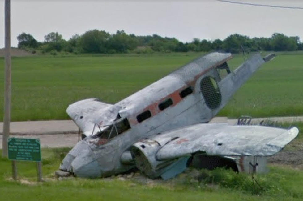 Illinois Airplane Crash Monument Has Nothing To Do With a Plane Crash