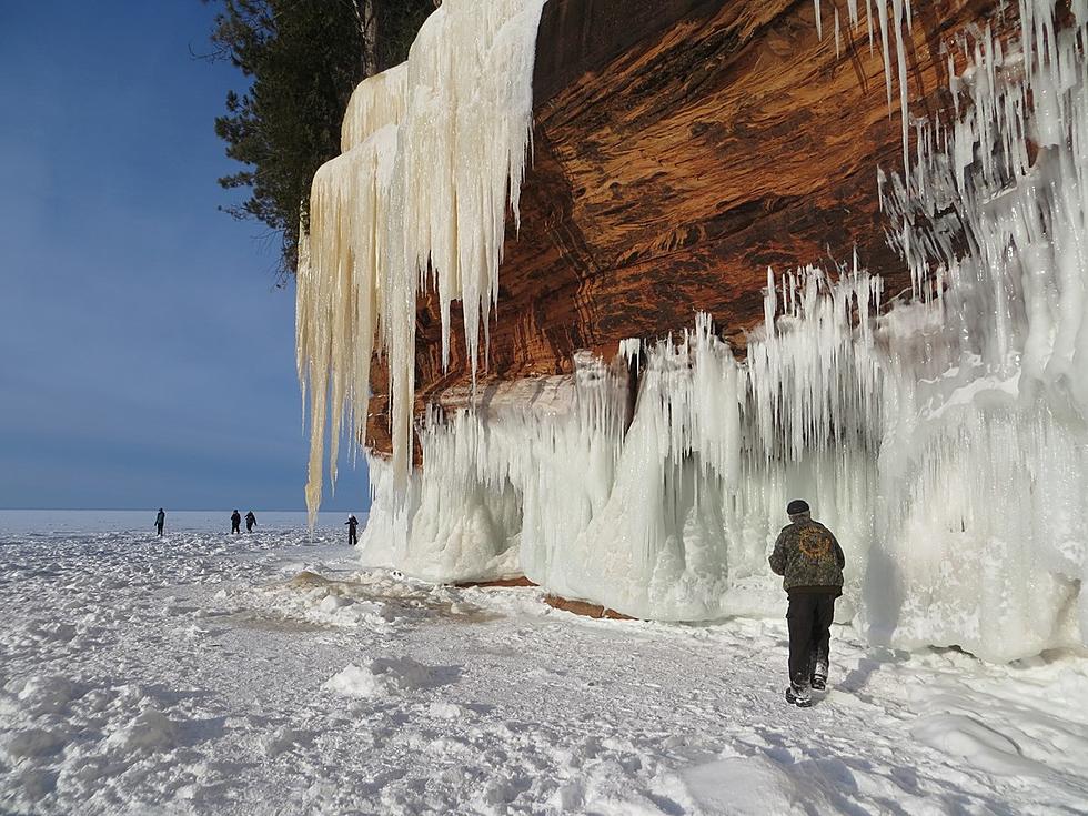 Dress Warm and Enjoy These Spectacular Sea Caves and Cliffs in Wisconsin