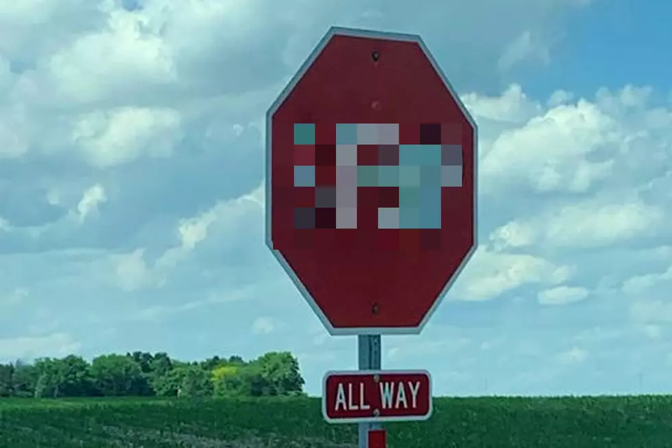 There’s Something Strange About This Stop Sign in Rural Illinois