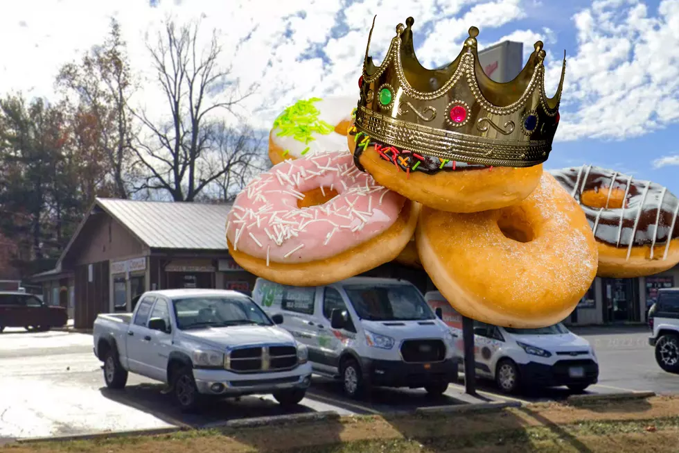This Illinois Donut Shop Is The Last Of It&#8217;s Kind In All Of America