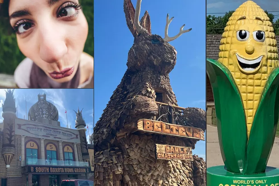 7 of the Most Odd Roadside Attractions Are Just West of Illinois