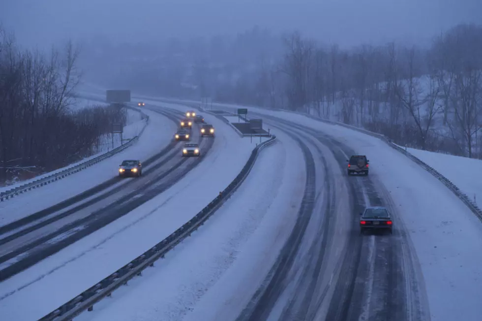 Storm That Dumped Feet of Snow in West About to Hit Illinois