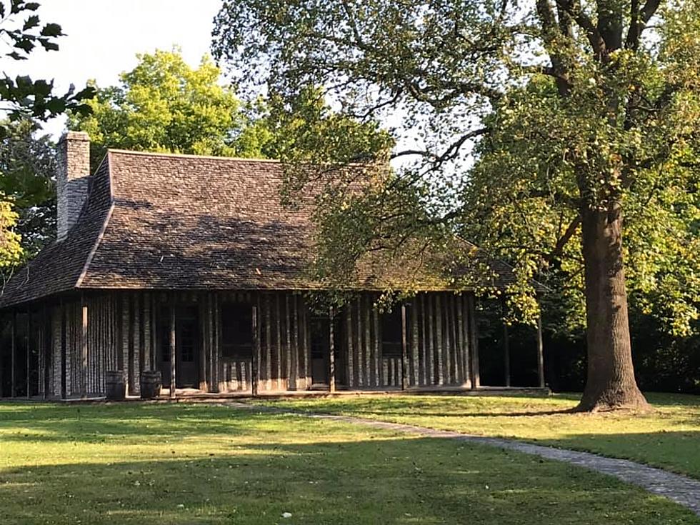 The Oldest Building in IL Has a Pretty Extraordinary History