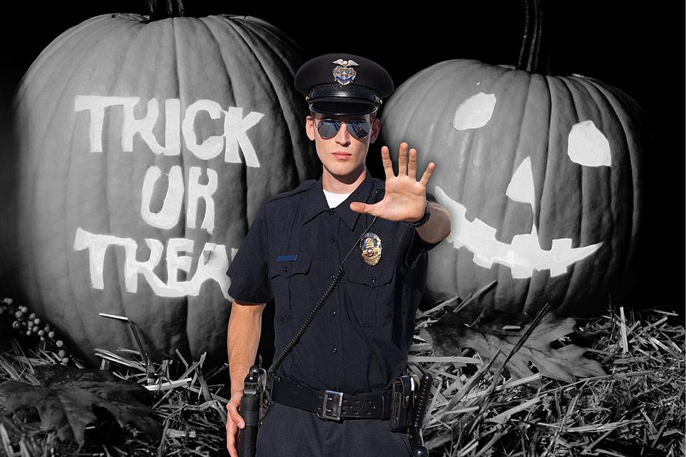 Illinois Towns With Strict Trick or Treat Laws