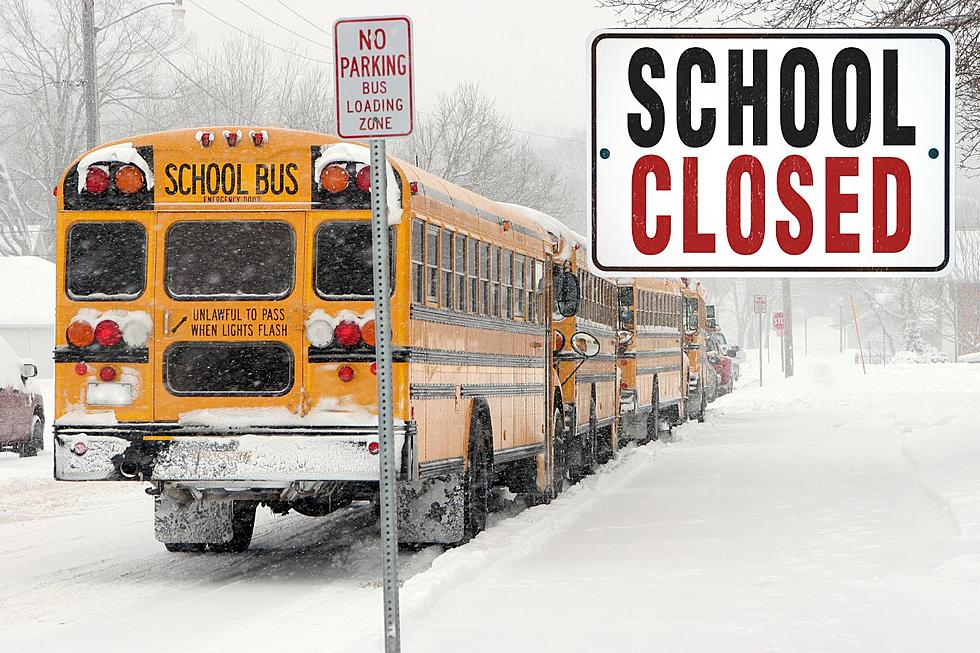 Illinois, Wisconsin Schools Closed or On Delay for Tuesday (1/23)