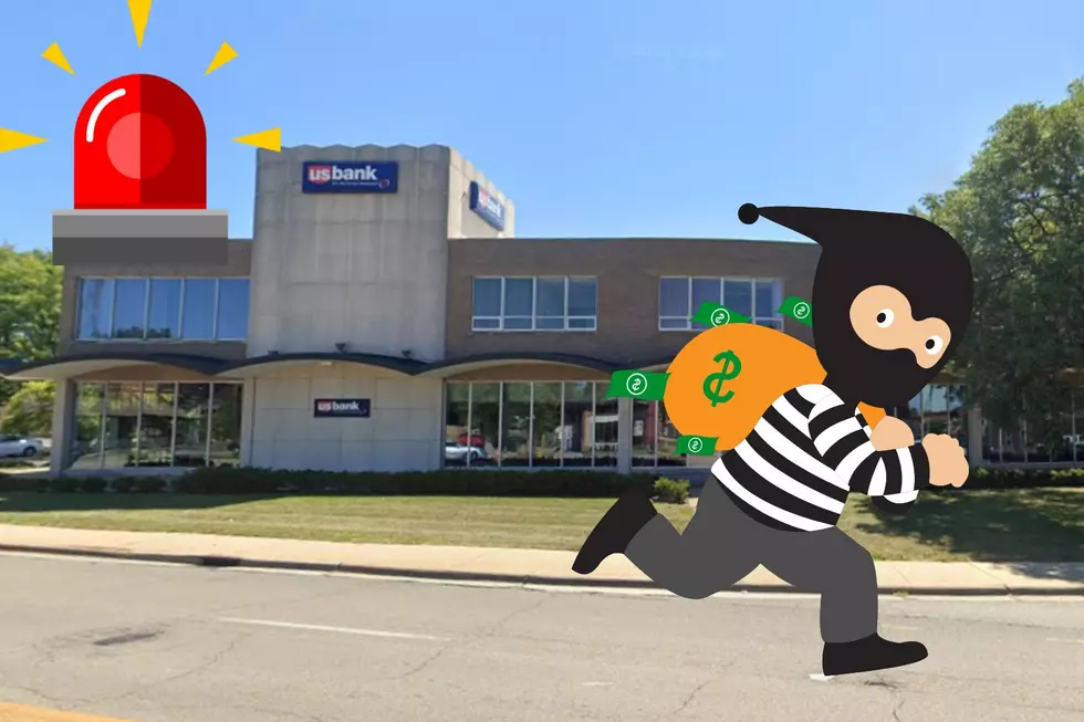 Illinois Man Robs a Bank in Rockford Using a 'Threatening Note'