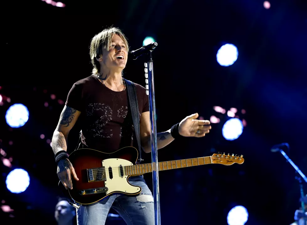 Illinois Country Music Fans FREAK OUT Over Surprise Keith Urban Concert