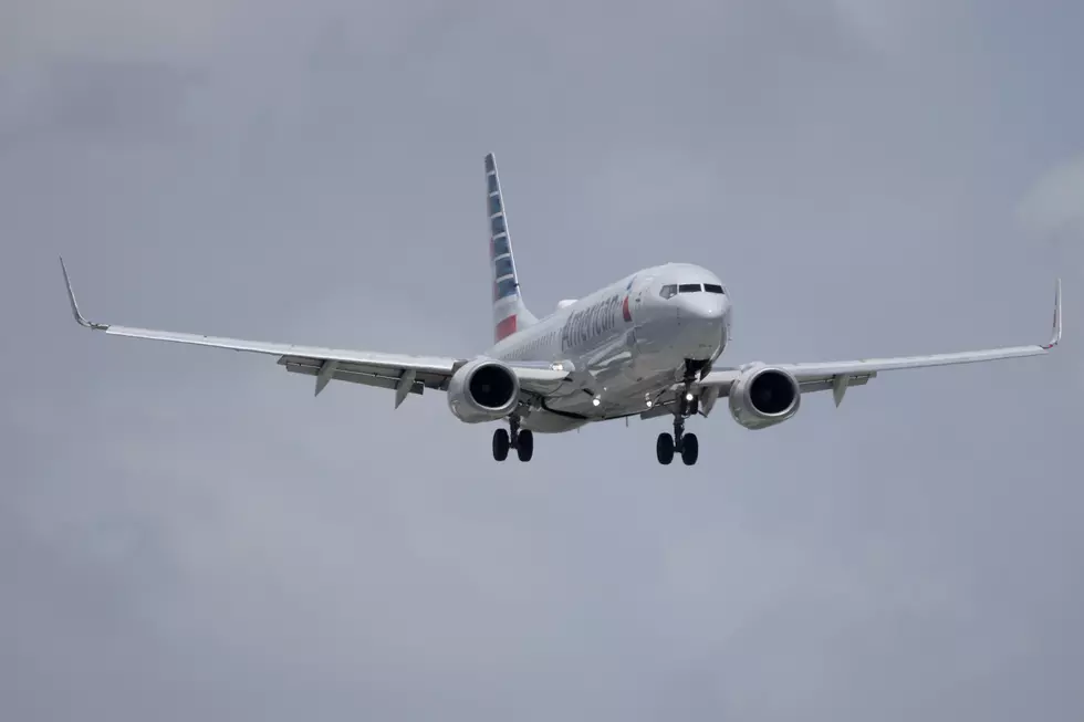 Touching Surprise on Chicago Flight Leaves Grandma (and Internet) in Tears