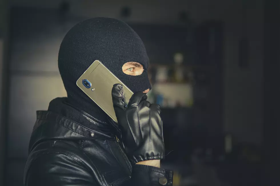 How I Protect My Aging Parents From Illinois Scammers