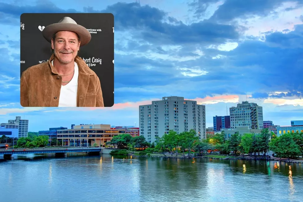 Ty Pennington Tours Rockford's Iconic Laurent House