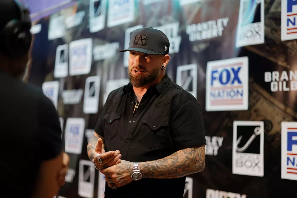 Brantley Gilbert’s Rockford Radio Interview Took a Wild Turn