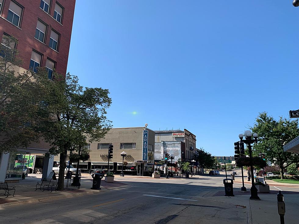 Did Anyone Else See Those Green Lights In Downtown Waterloo?