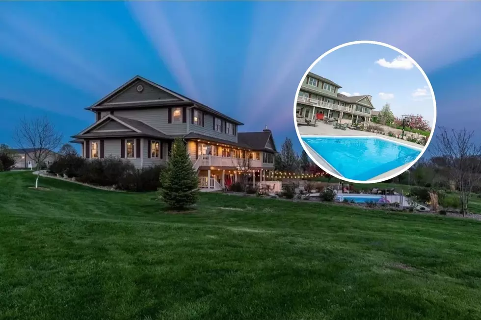 This Iowa Mansion is More Amazing than a Five-Star Resort