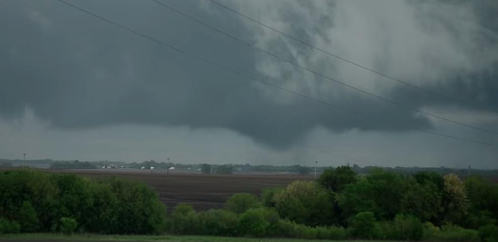Tornado Strikes Iowa Town, Damages High School [VIDEOS]