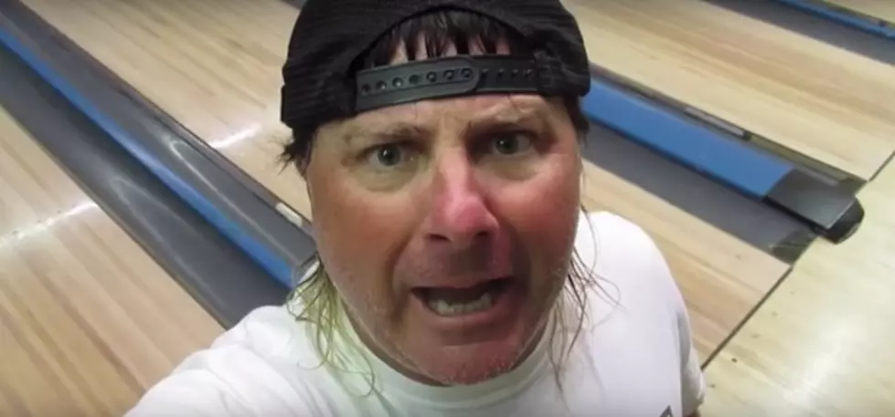Donnie Baker &#8211; The Master Bowler