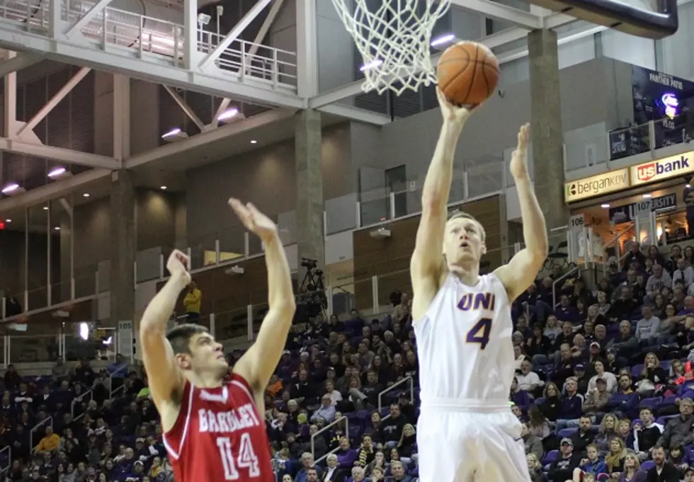 UNI Ends Four-Game Skid With Win At Bradley, 68-50