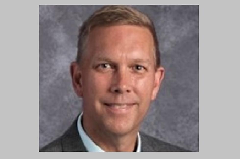 NE Iowa School To Look For New Superintendent