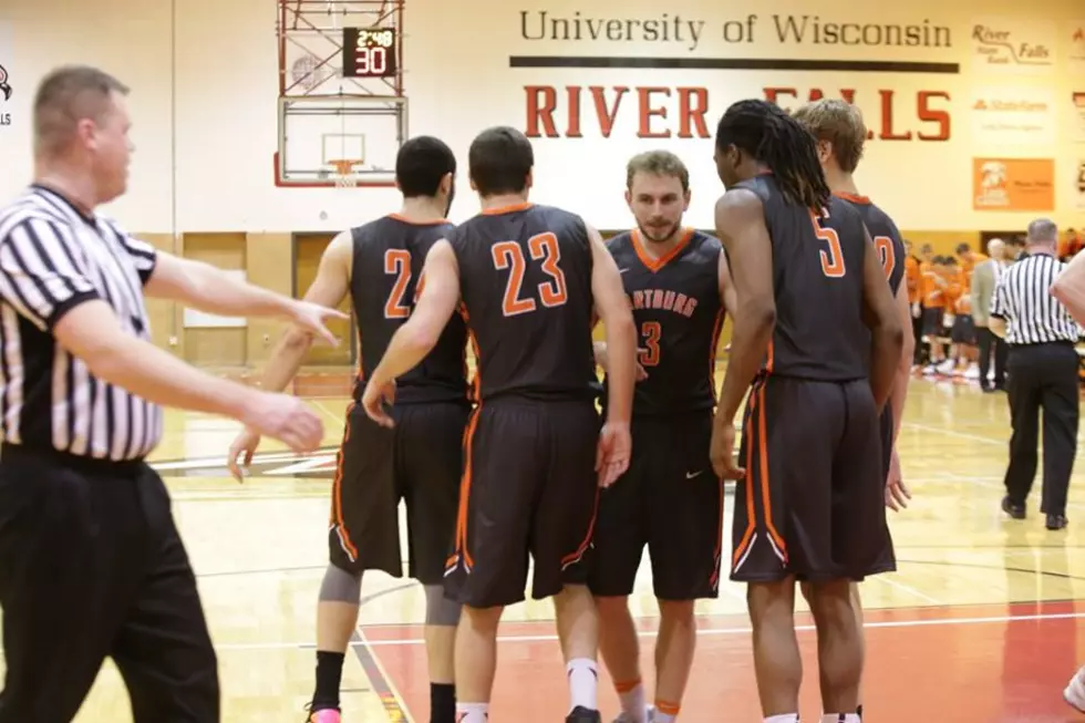 NCAA Victory Drought Ends For Wartburg Men [Videos]