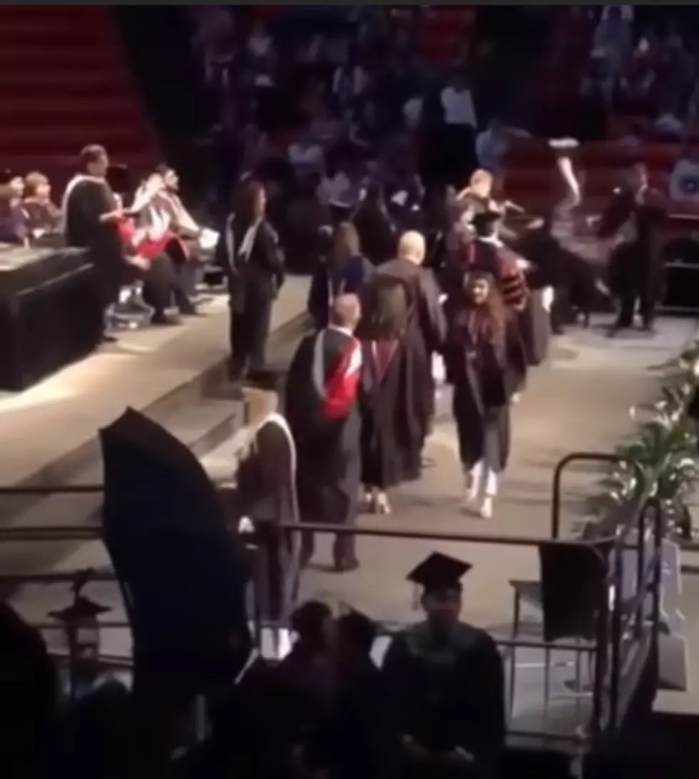 [VIDEO] Graduating Student &#8216;Tries&#8217; to do a Backflip at Ceremony