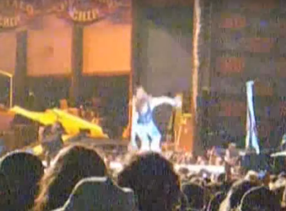 10 Years Ago Today: Steven Tyler Fell off the Stage at Sturgis [VIDEO]