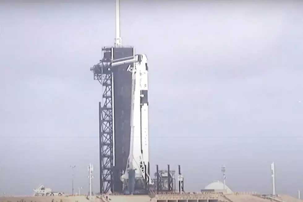 Watch SpaceX Launch Dragon Rocket Today (Live Stream)