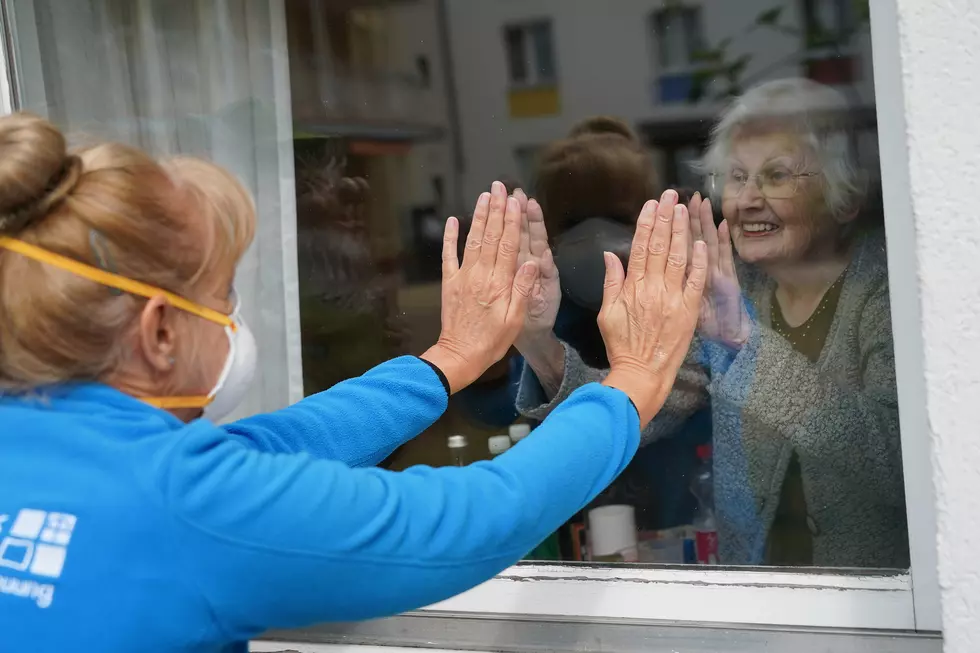 Will Iowa Nursing Home’s Lift Their Visitor Restrictions Soon?