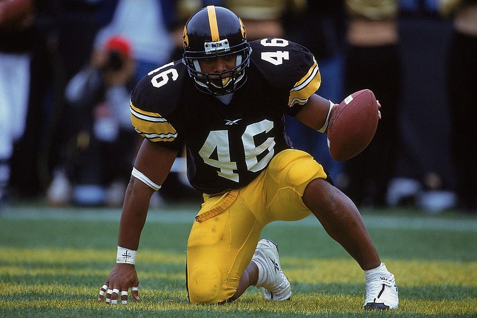 Hawkeye Great Betts Named Iowa Running Backs Coach