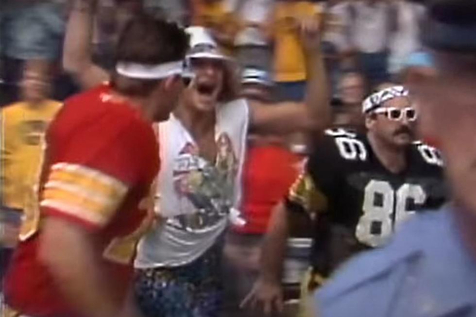 35 Years Ago Today: David Lee Roth Ran onto the Field During the Iowa vs. ISU game